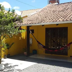 Bali Surf House -suíte 1 Estalagem